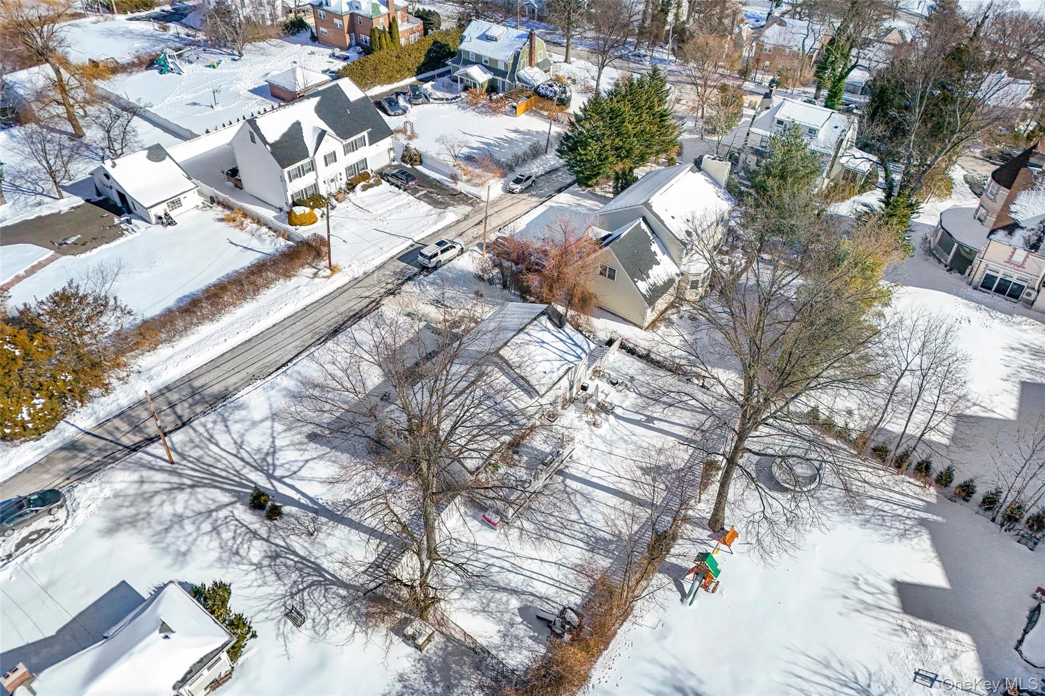 87 Inverness Road New Rochelle, NY 10804 - Photo 29 of 29 Arial view of full property.