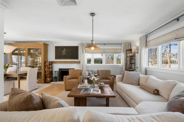 $1,015,000 | 87 Inverness Road, New Rochelle, NY 10804