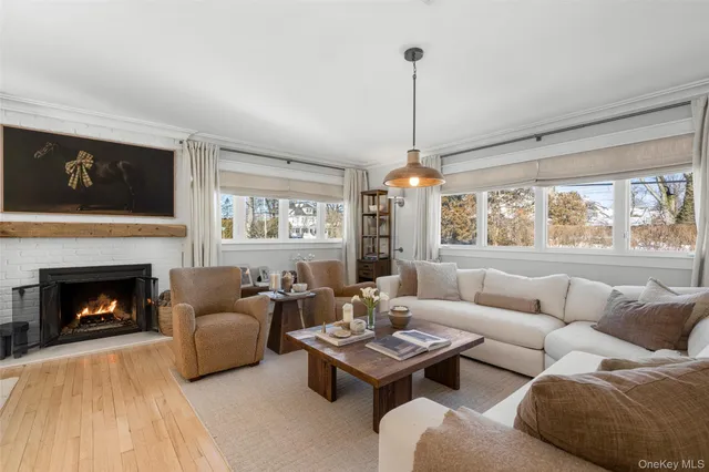 $1,015,000 | 87 Inverness Road, New Rochelle, NY 10804