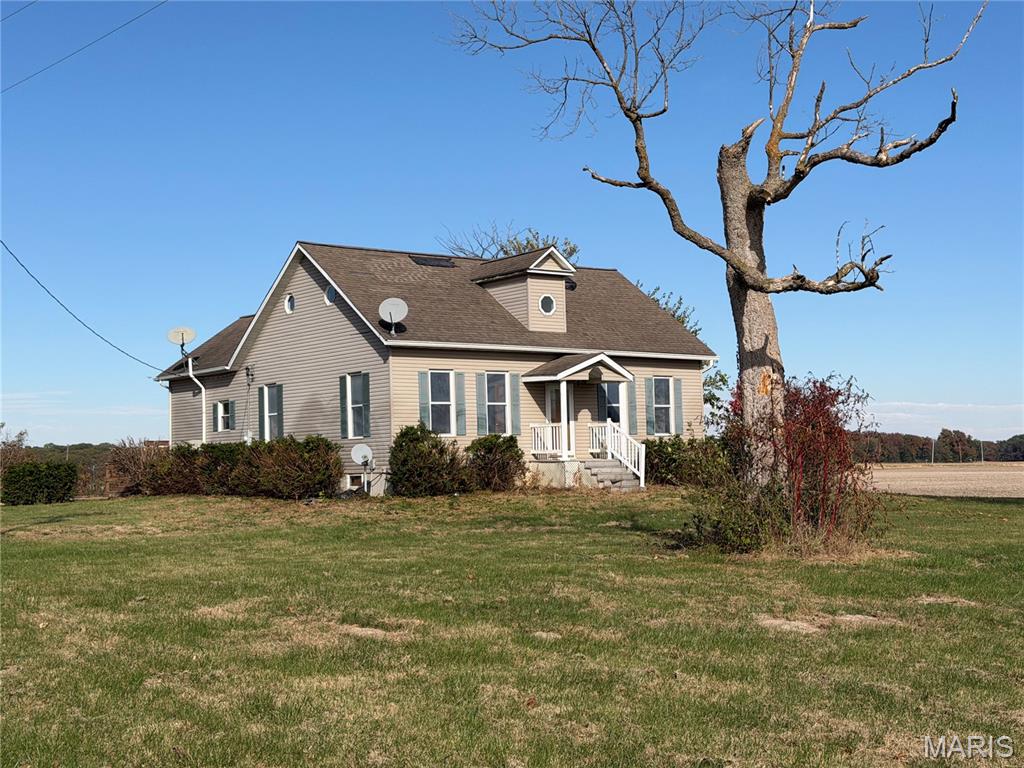 3963 Gvillo Lane Alton, IL 62002 - Photo 2 of 43 Gallery Image 2