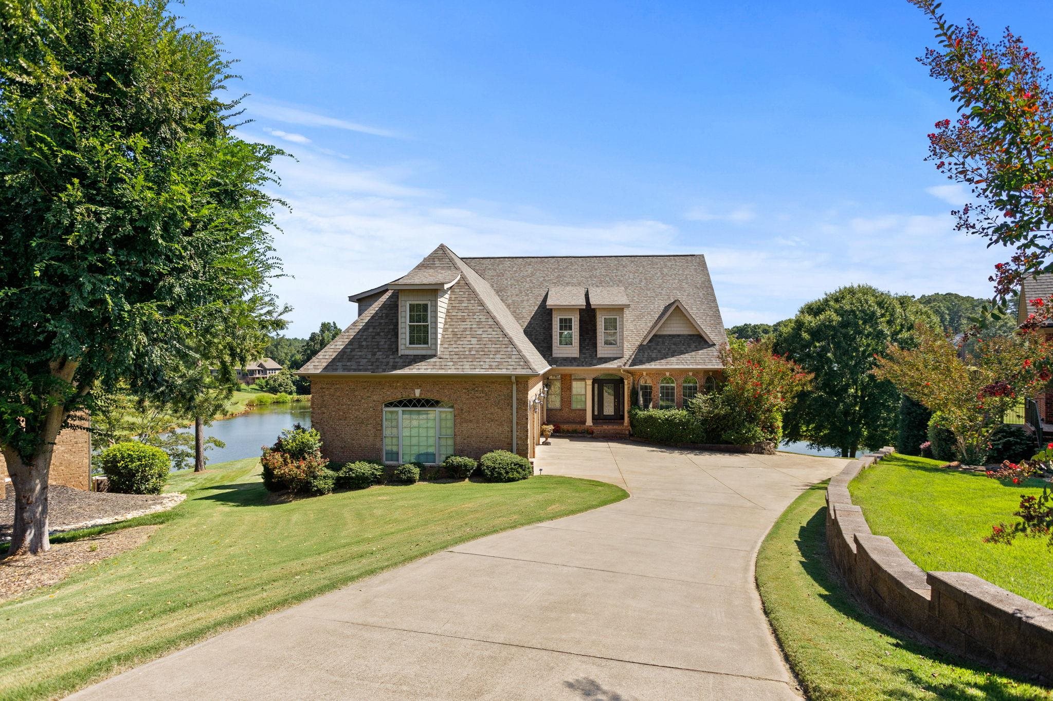 954 Tradition Lane Inman, SC 29349 - Photo 3 of 50