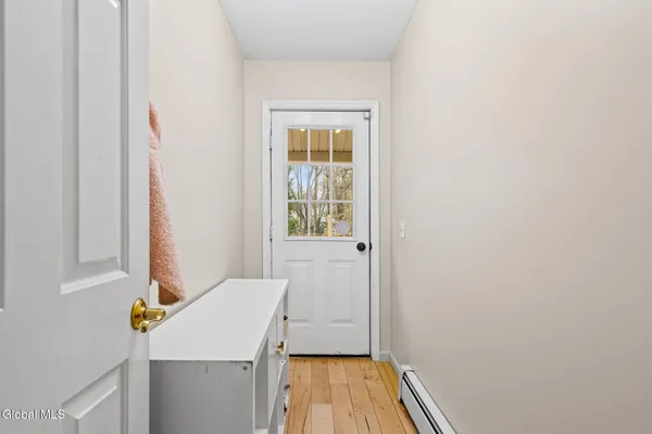 $399,900 | 1002 Fort Hunter Road, Rotterdam, NY 12303