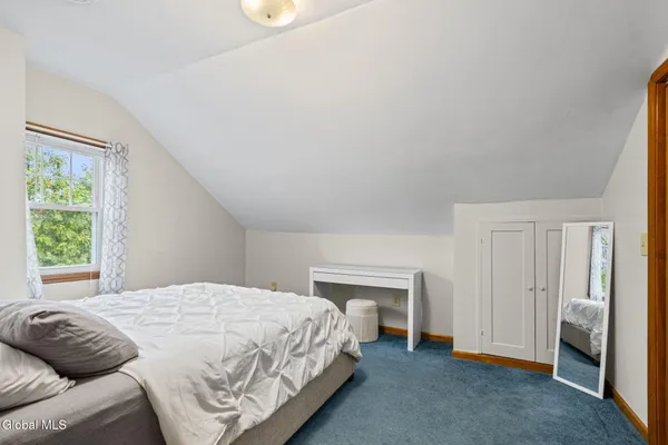 $399,900 | 1002 Fort Hunter Road, Rotterdam, NY 12303