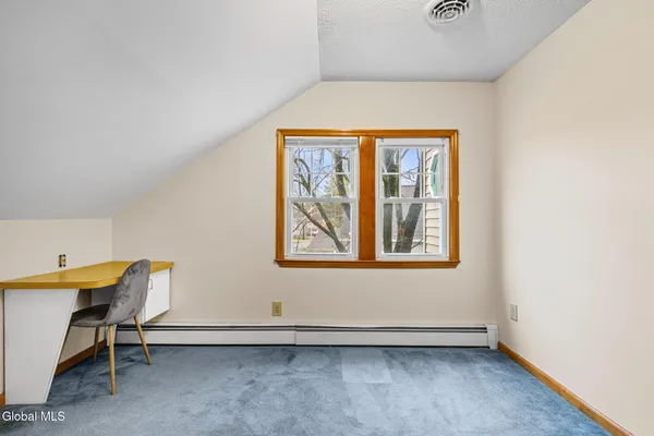 $399,900 | 1002 Fort Hunter Road, Rotterdam, NY 12303