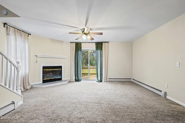 $399,900 | 1002 Fort Hunter Road, Rotterdam, NY 12303