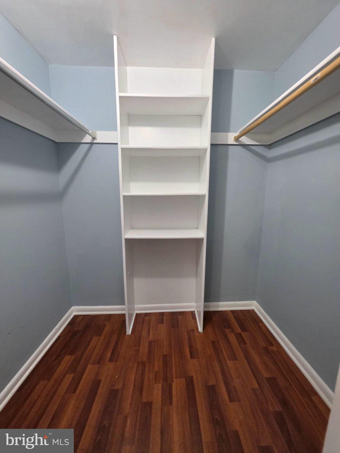 11641 Stoneview Square, Unit 12C Reston, VA 20191 - Photo 15 of 27 Master Closet