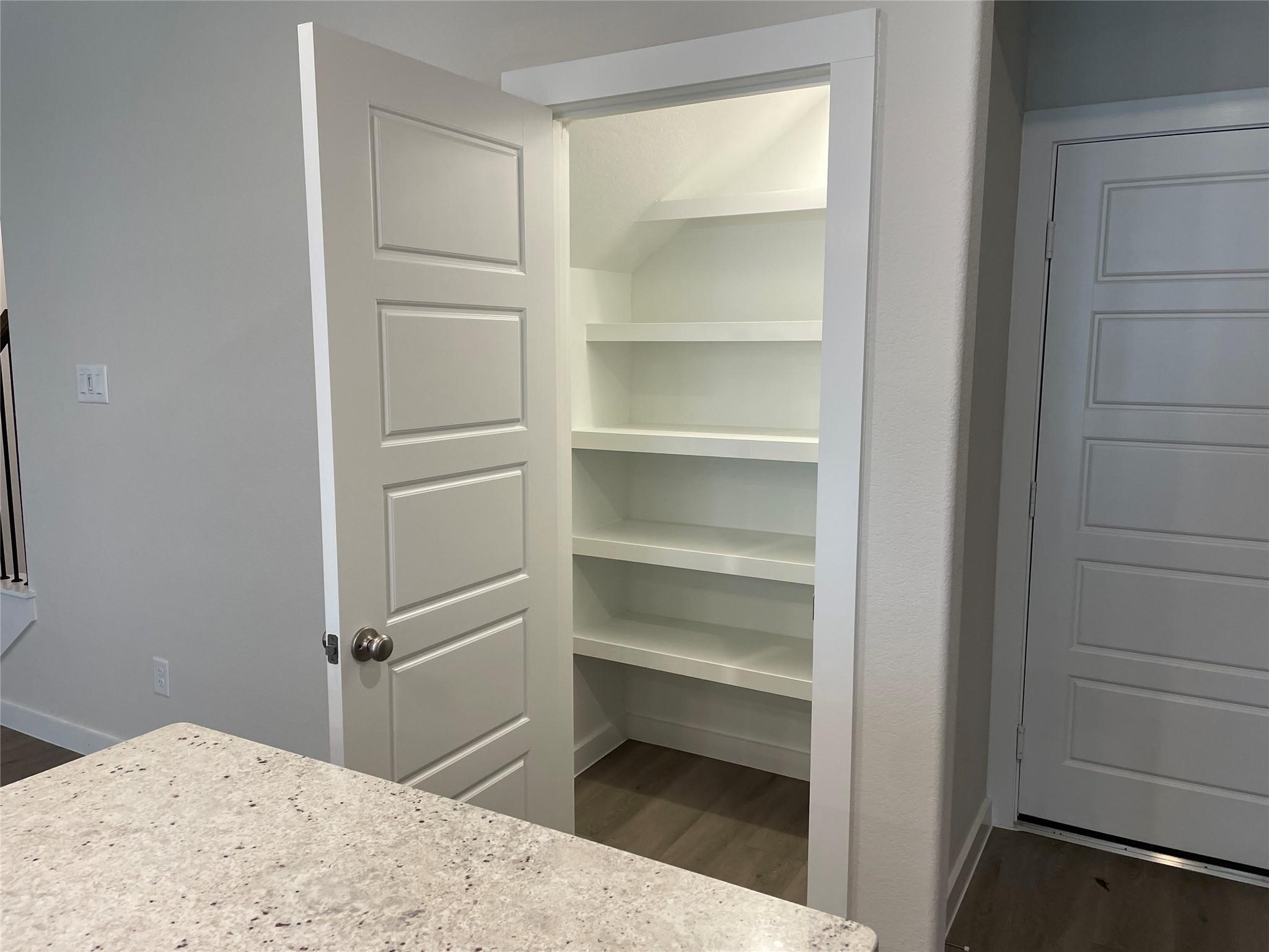 1543 King Rnch Road Conroe, TX 77301 - Photo 4 of 13