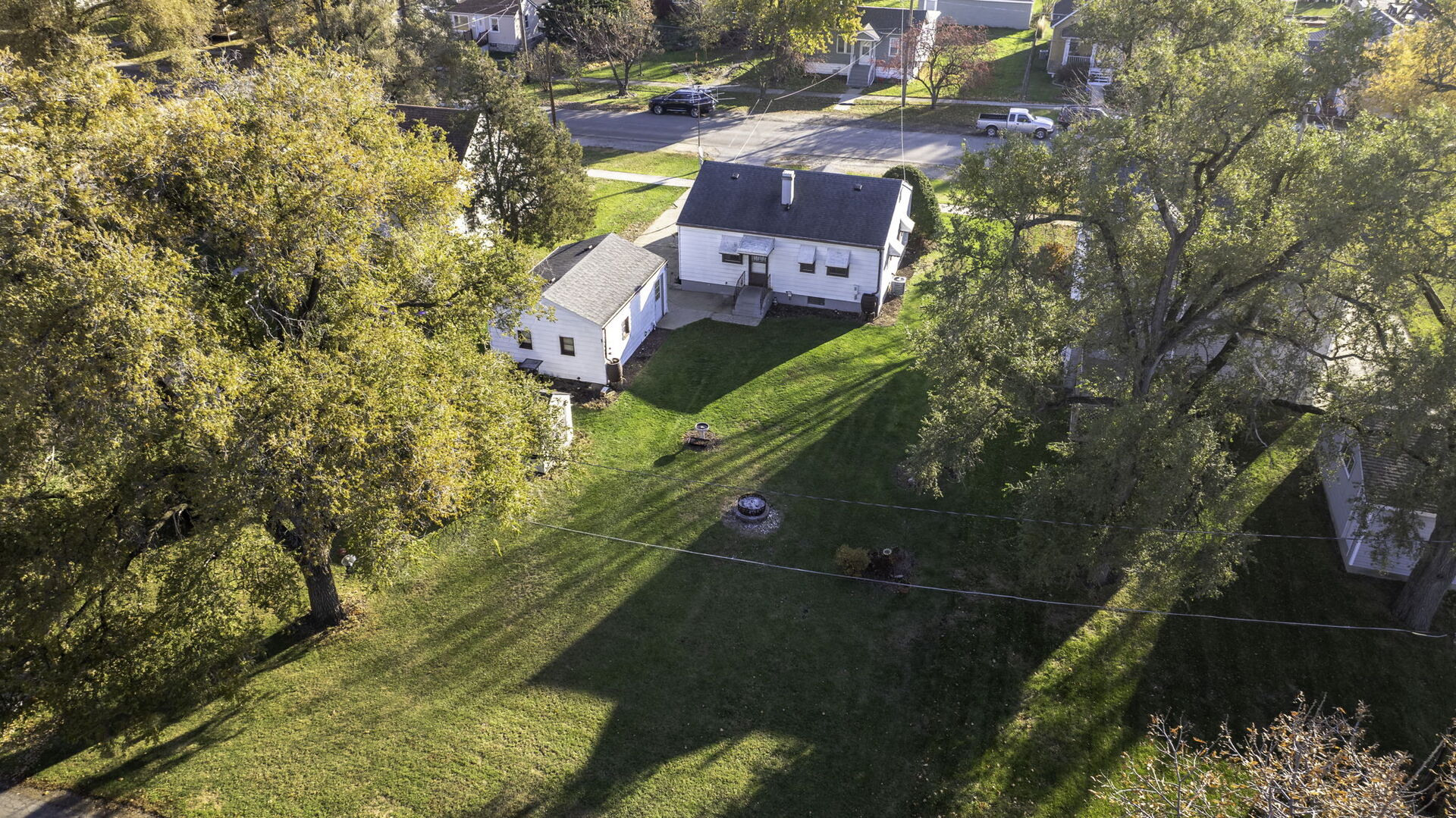 711 Clinton Street Lockport, IL 60441 - Photo 13 of 22