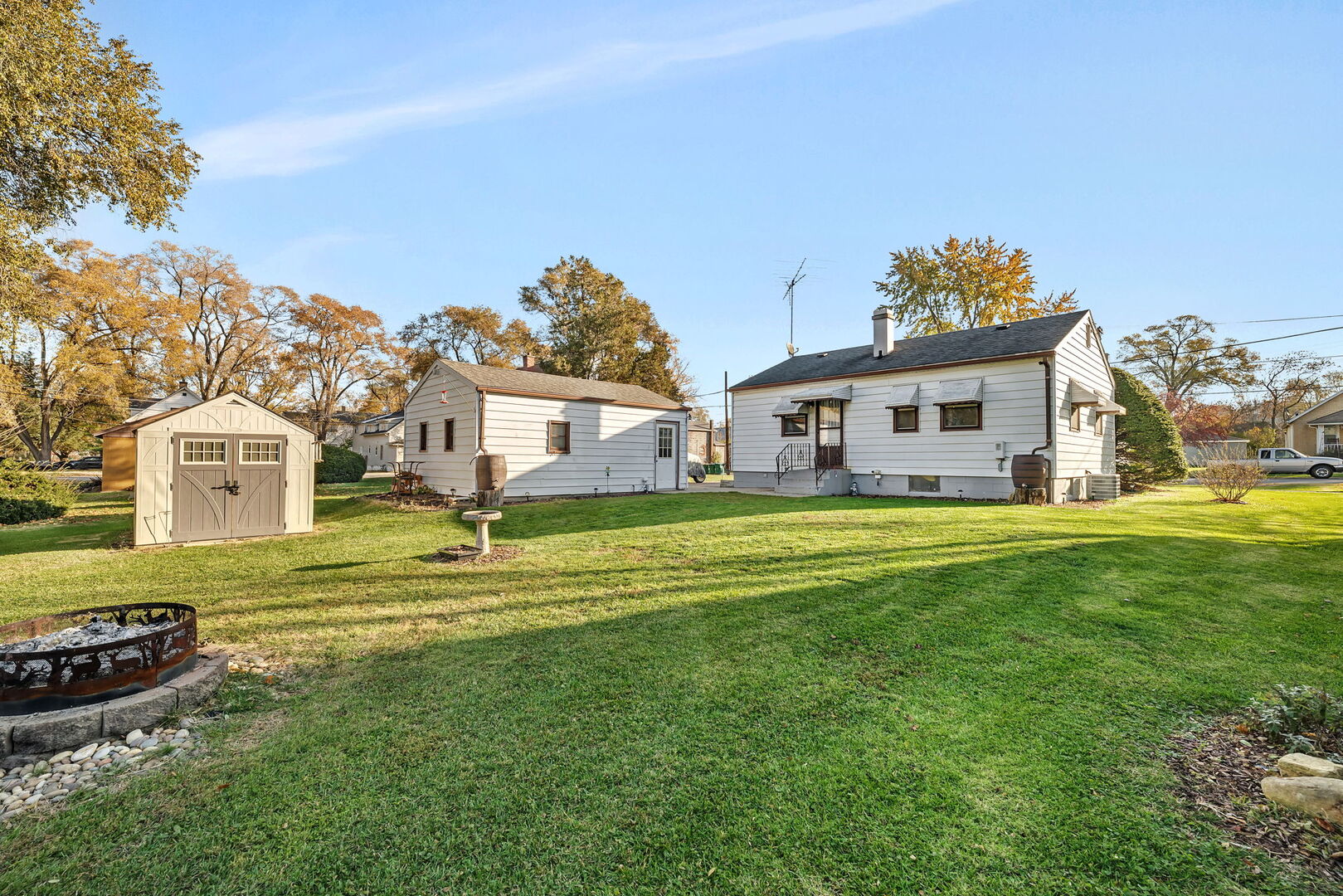 711 Clinton Street Lockport, IL 60441 - Photo 19 of 22 a view of a house with a big yard