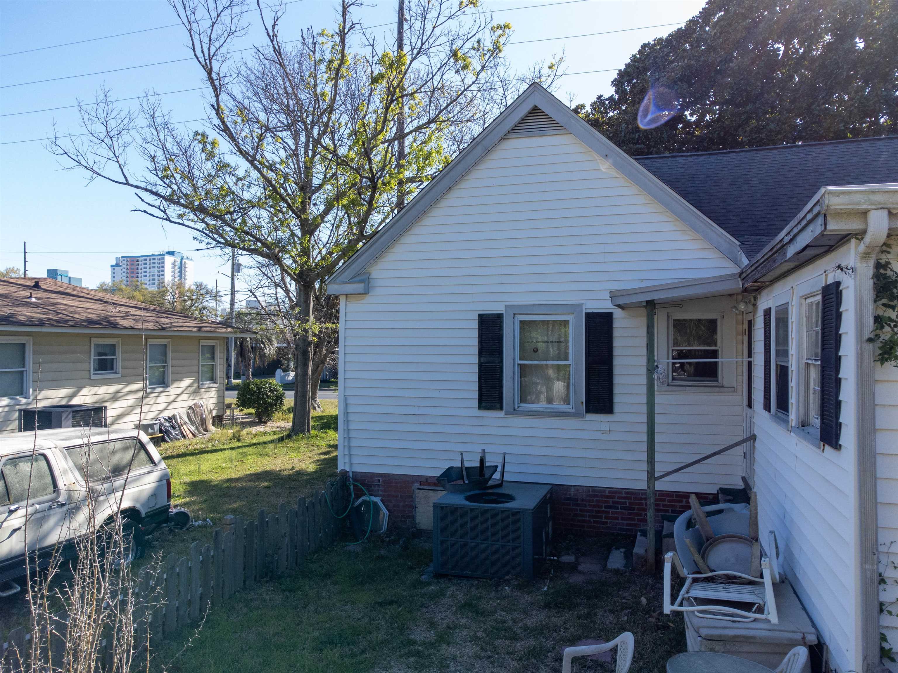 406 13th Avenue South Myrtle Beach, SC 29577 - Photo 14 of 23