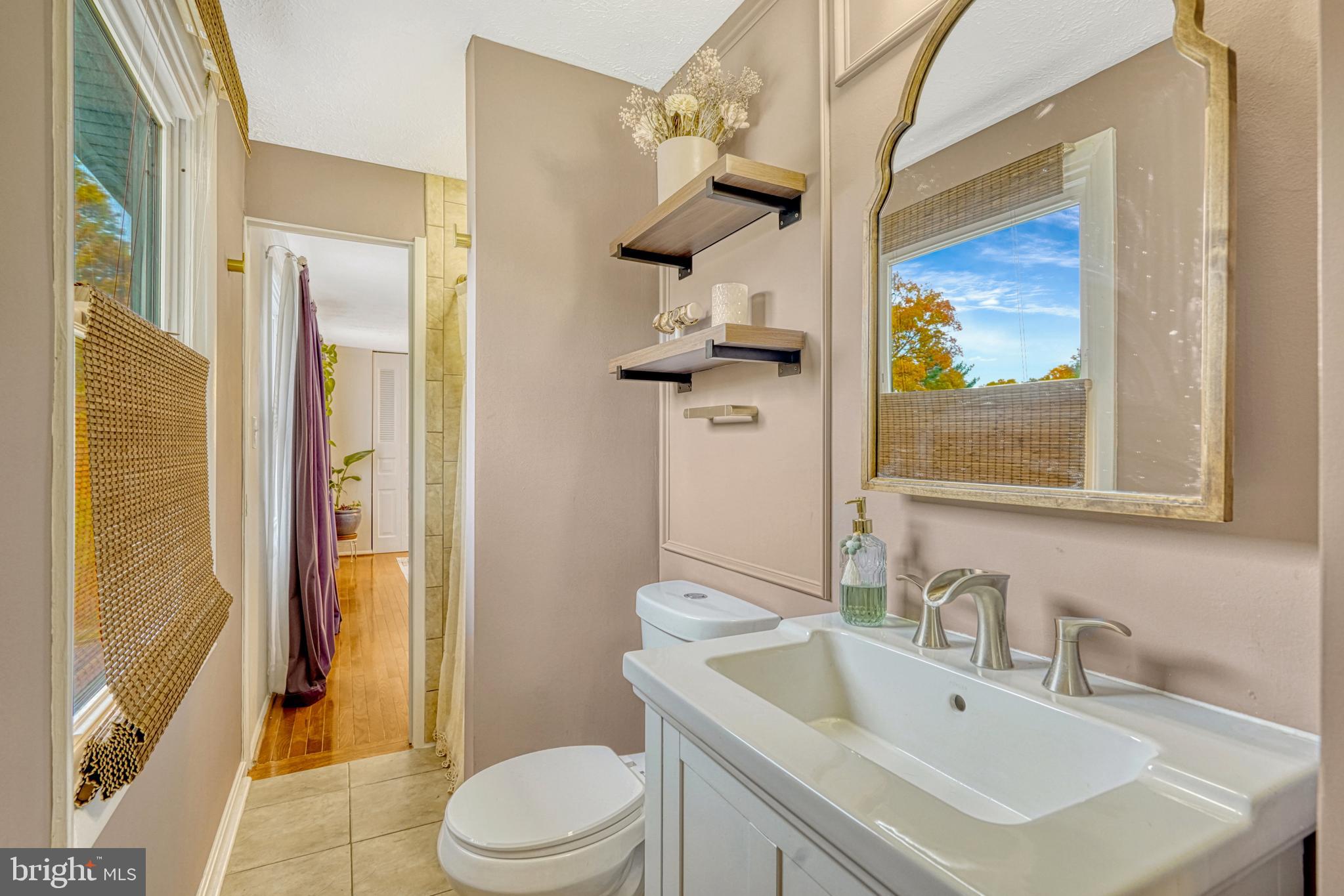 16083 Radburn Street Woodbridge, VA 22191 - Photo 26 of 63 Primary Bathroom