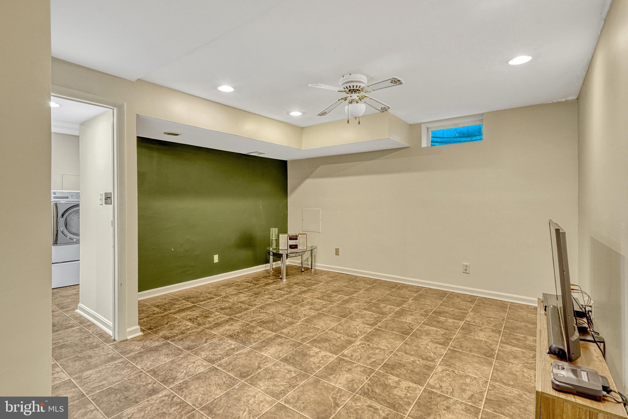 16083 Radburn Street Woodbridge, VA 22191 - Photo 41 of 63 Lower Level Rec Room