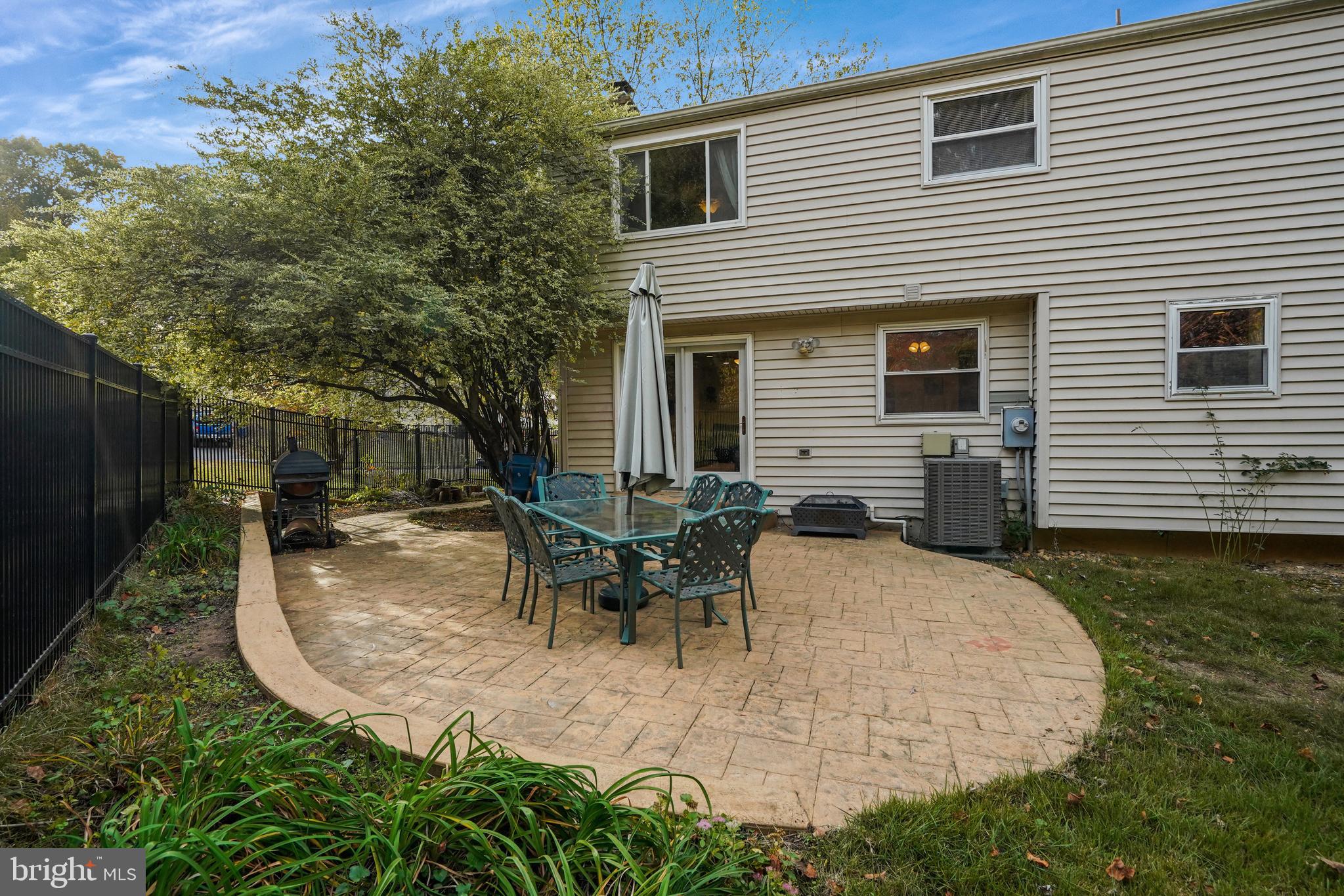 16083 Radburn Street Woodbridge, VA 22191 - Photo 48 of 63 Patio
