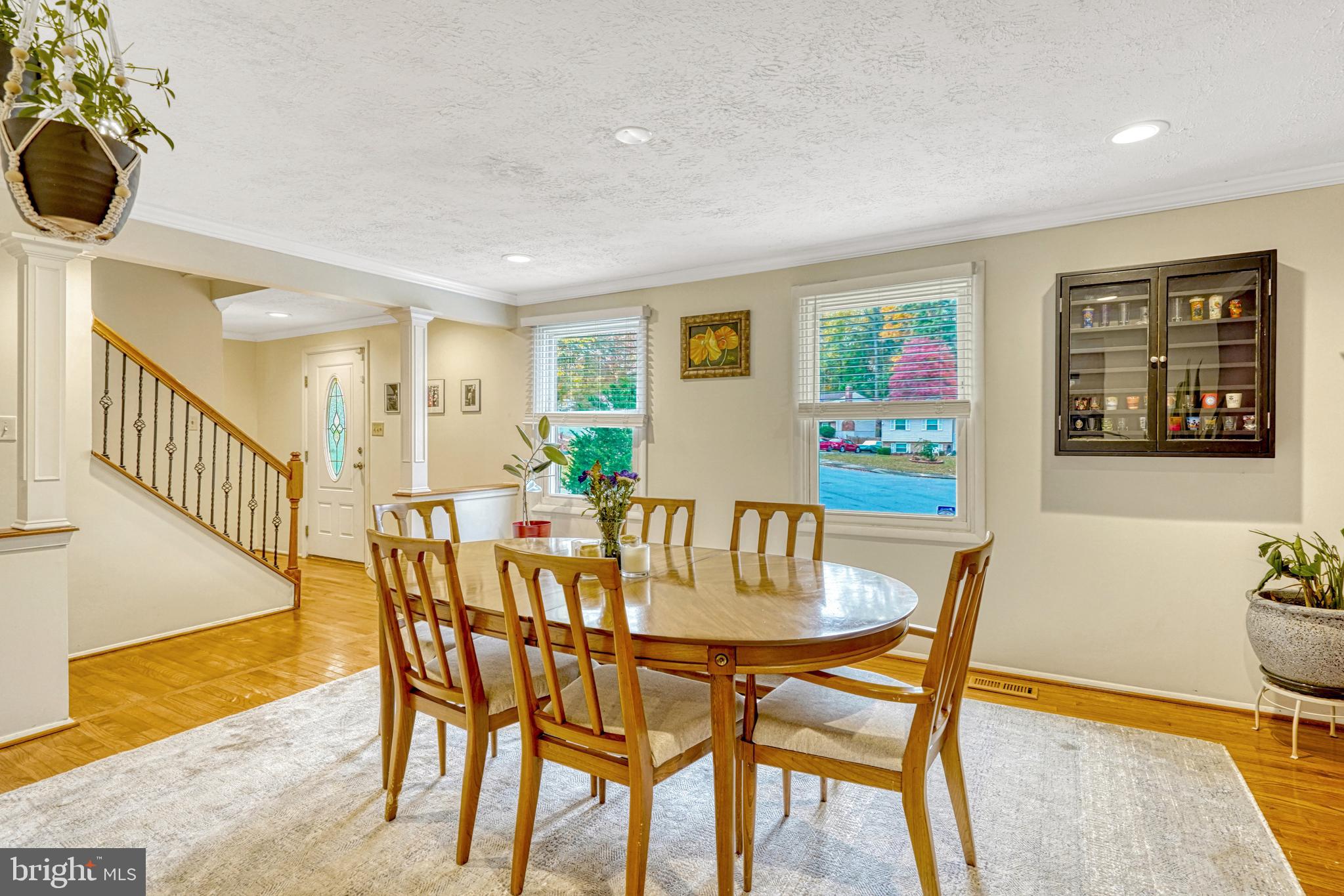 16083 Radburn Street Woodbridge, VA 22191 - Photo 6 of 63 Dining Room