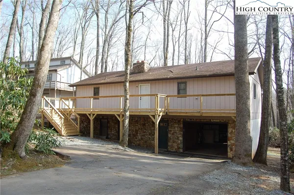 $475,000 | 114 Lady Slipper Loop, Newland, NC 28657