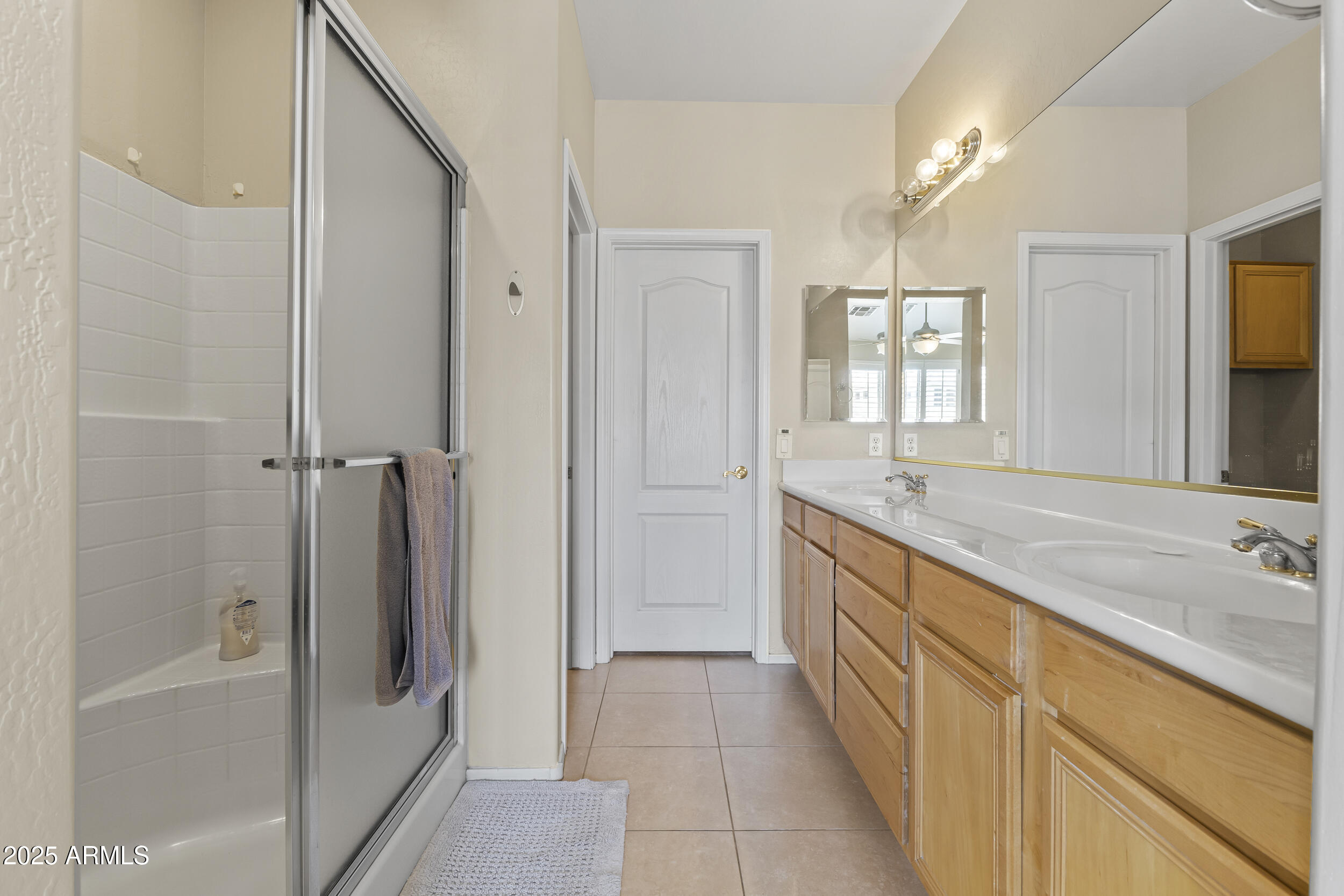 5415 East McKellips Road, Unit 100 Mesa, AZ 85215 - Photo 16 of 37 Primary Bathroom