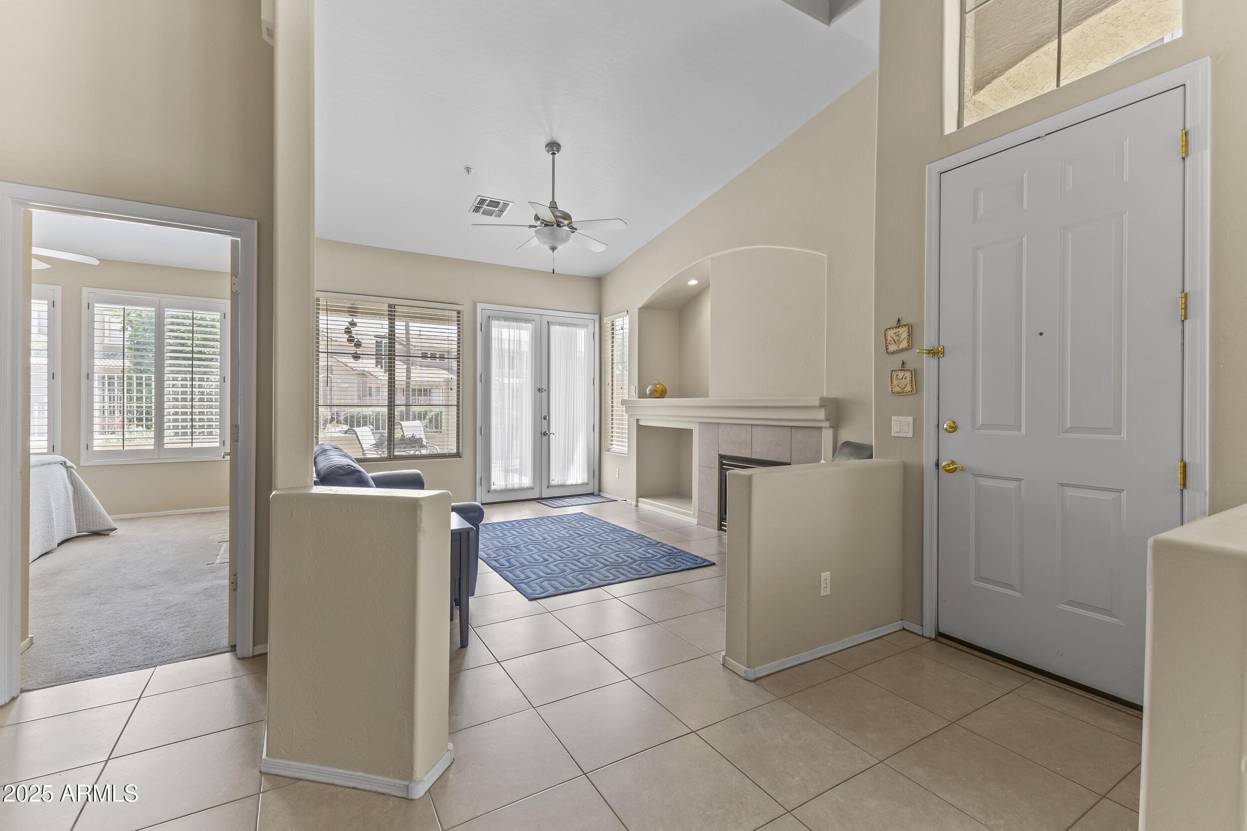 5415 East McKellips Road, Unit 100 Mesa, AZ 85215 - Photo 4 of 37 Livingroom