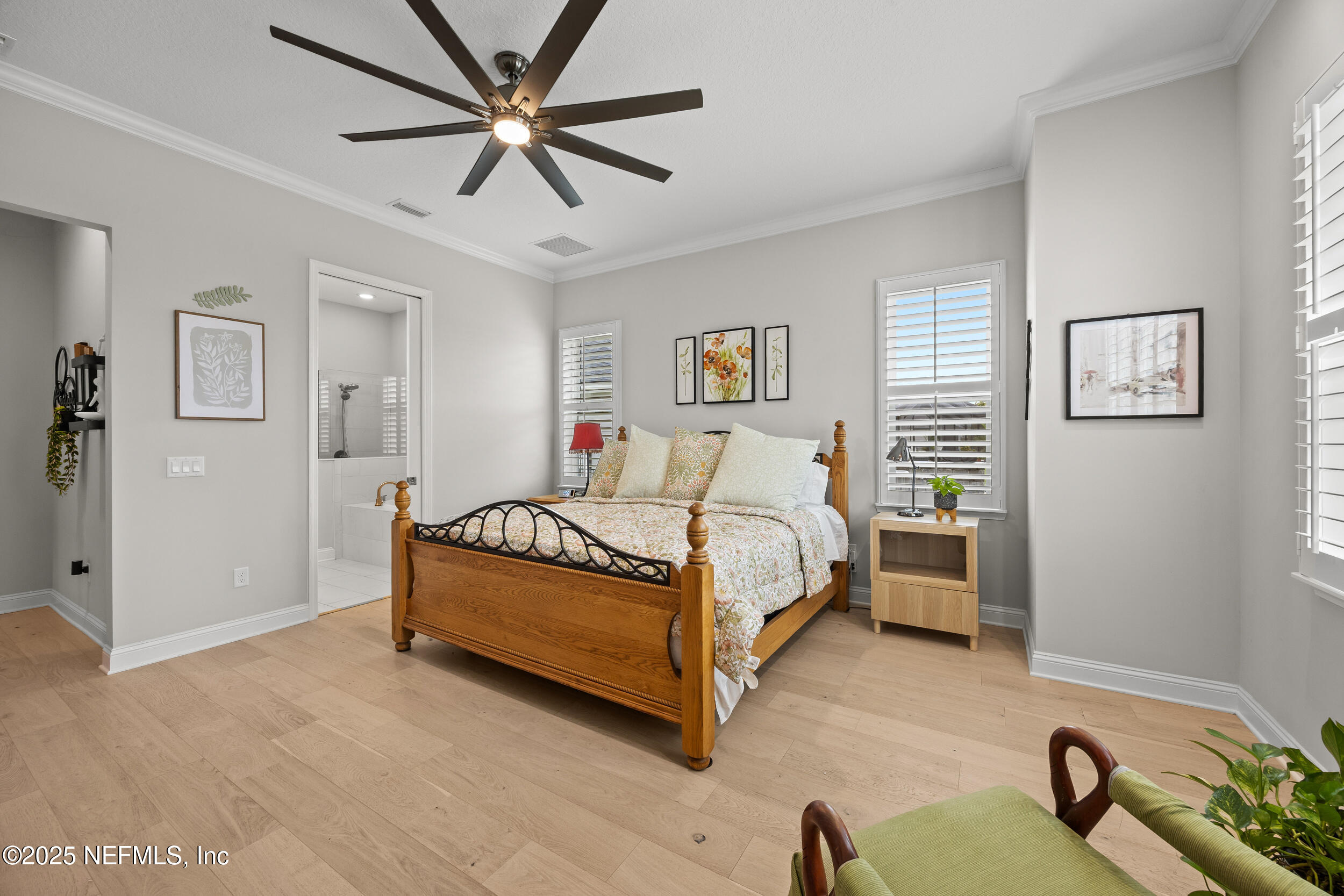 102 Fawn Field Lane St. Augustine, FL 32092 - Photo 16 of 40 Upgraded Fan & Crown Molding!