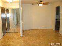 5400 Maple Ridge Road, Unit 14 Haslett, MI 48840 - Photo 2 of 5