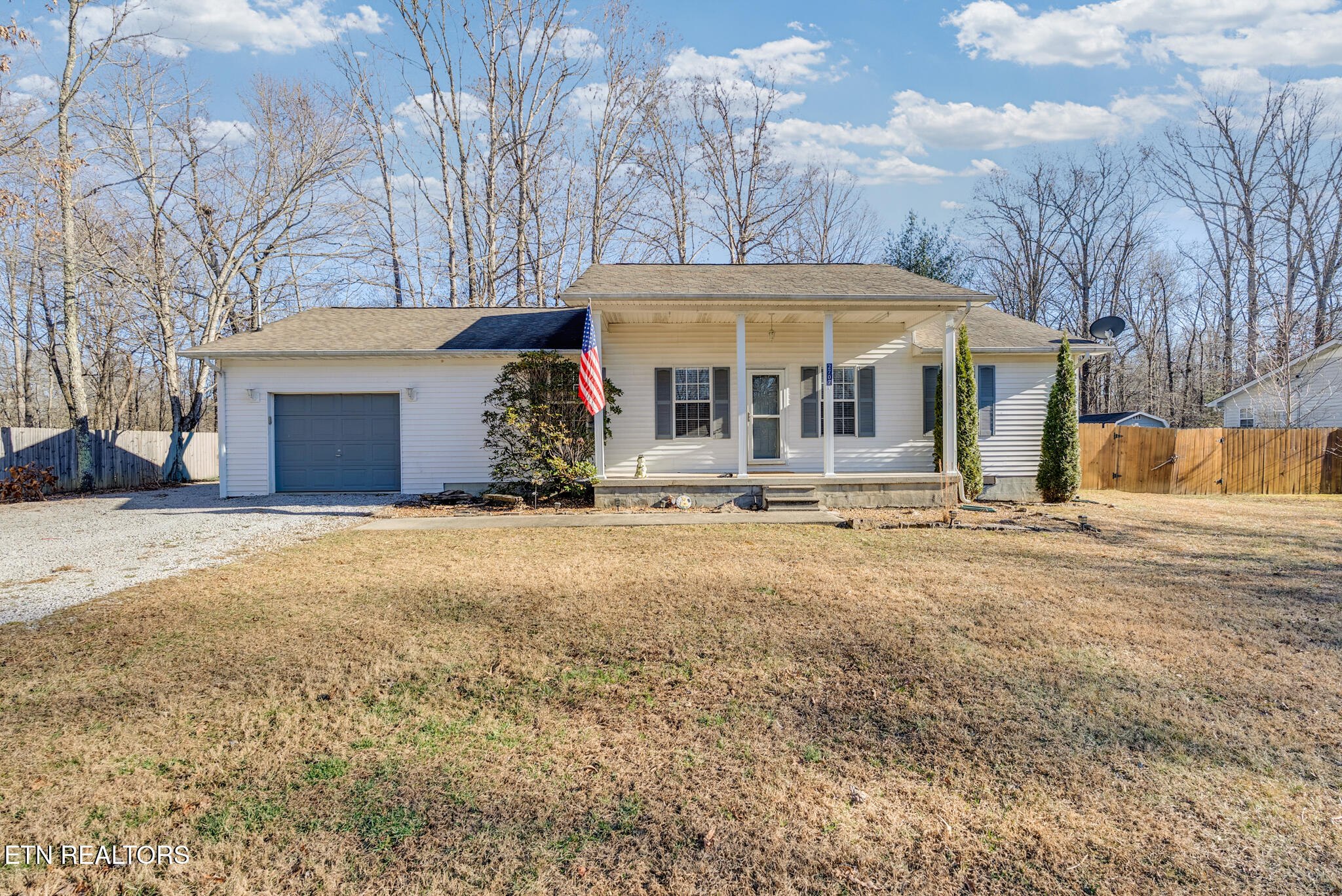 2707 Spruce Loop-33