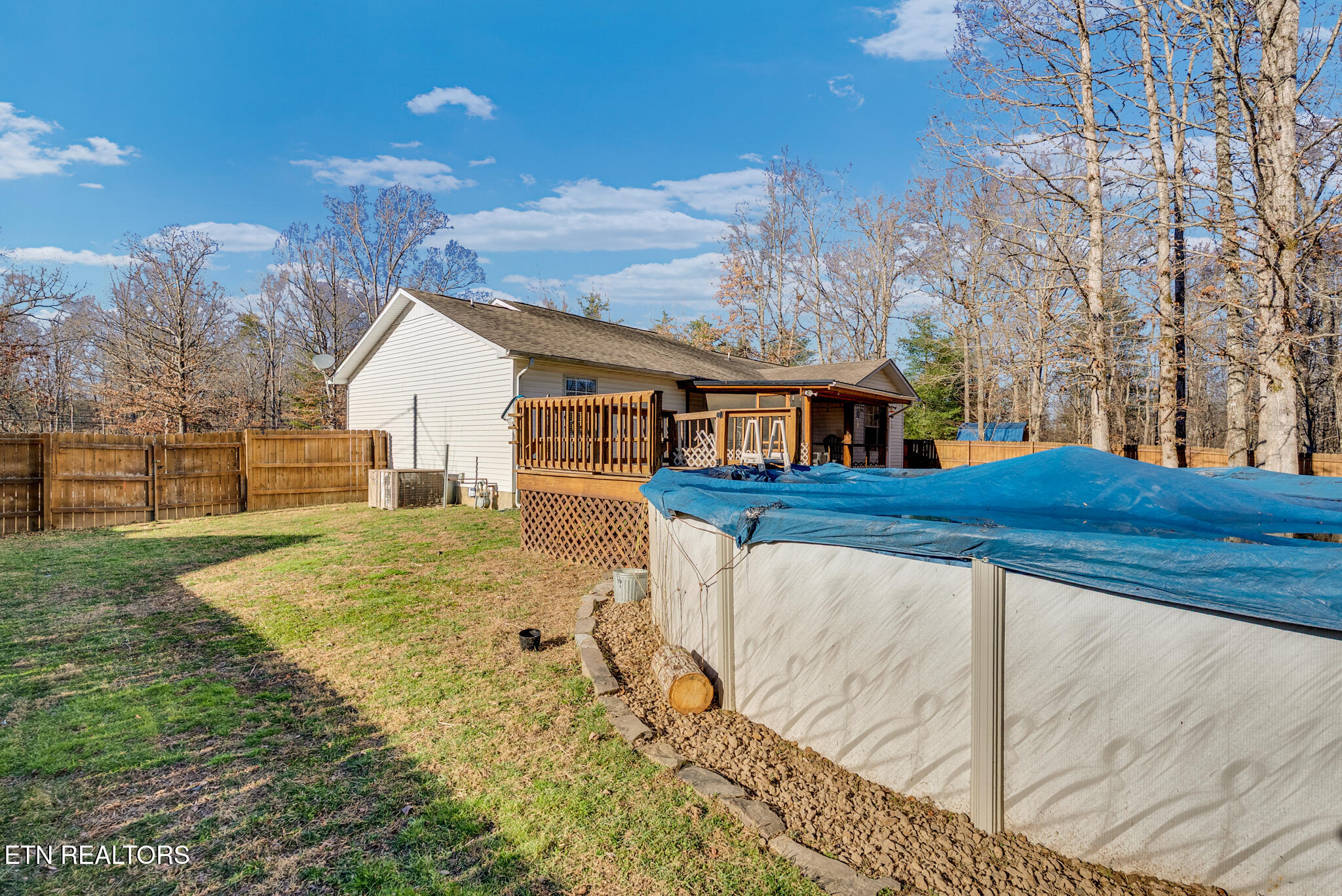 2707 Spruce Loop Crossville, TN 38555 - Photo 19 of 26 2707 Spruce Loop-22