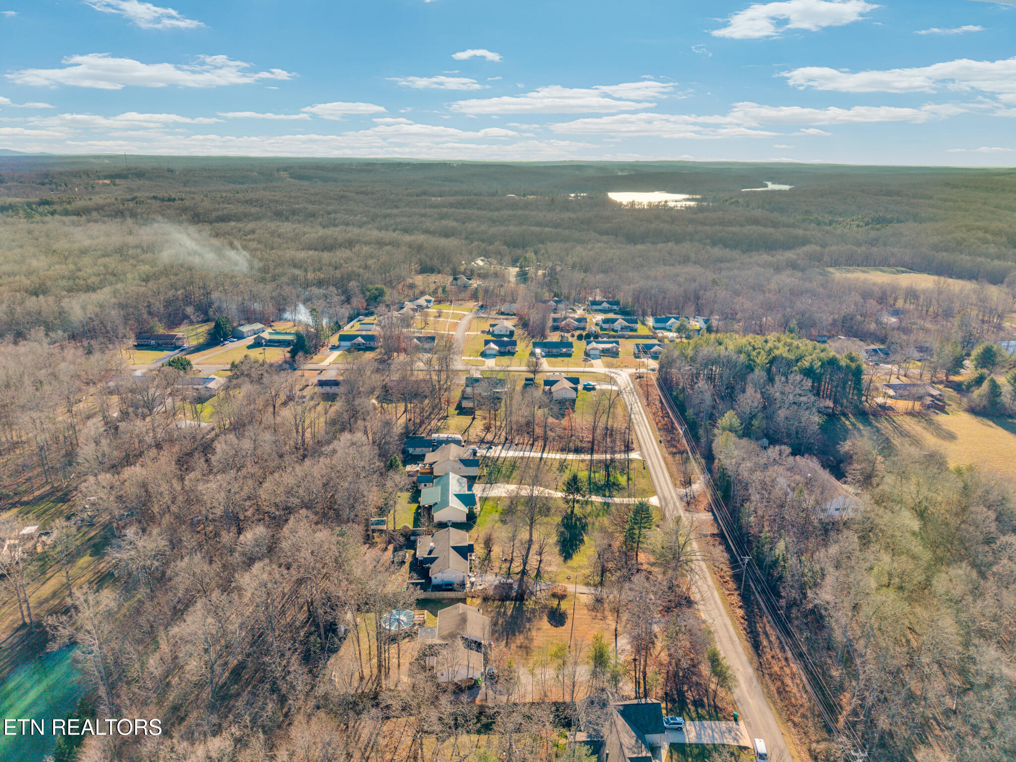 2707 Spruce Loop Crossville, TN 38555 - Photo 25 of 26 2707 Spruce Loop-34