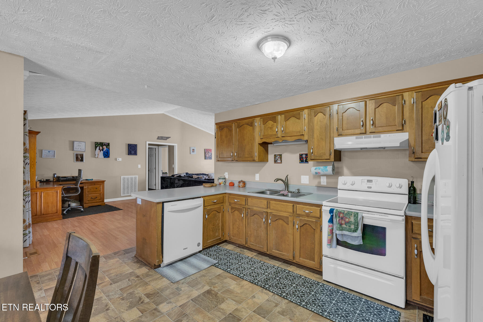 2707 Spruce Loop Crossville, TN 38555 - Photo 8 of 26 2707 Spruce Loop-07