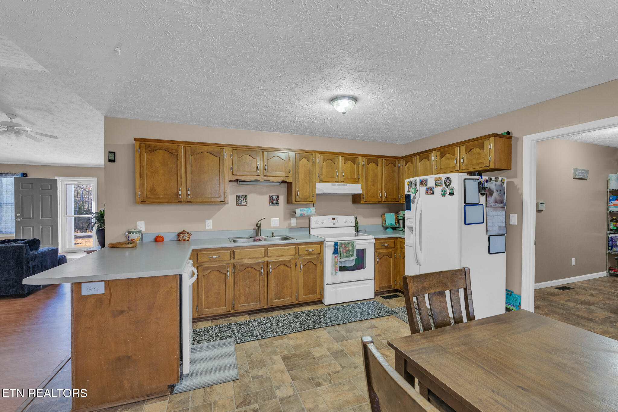 2707 Spruce Loop Crossville, TN 38555 - Photo 10 of 26 2707 Spruce Loop-09