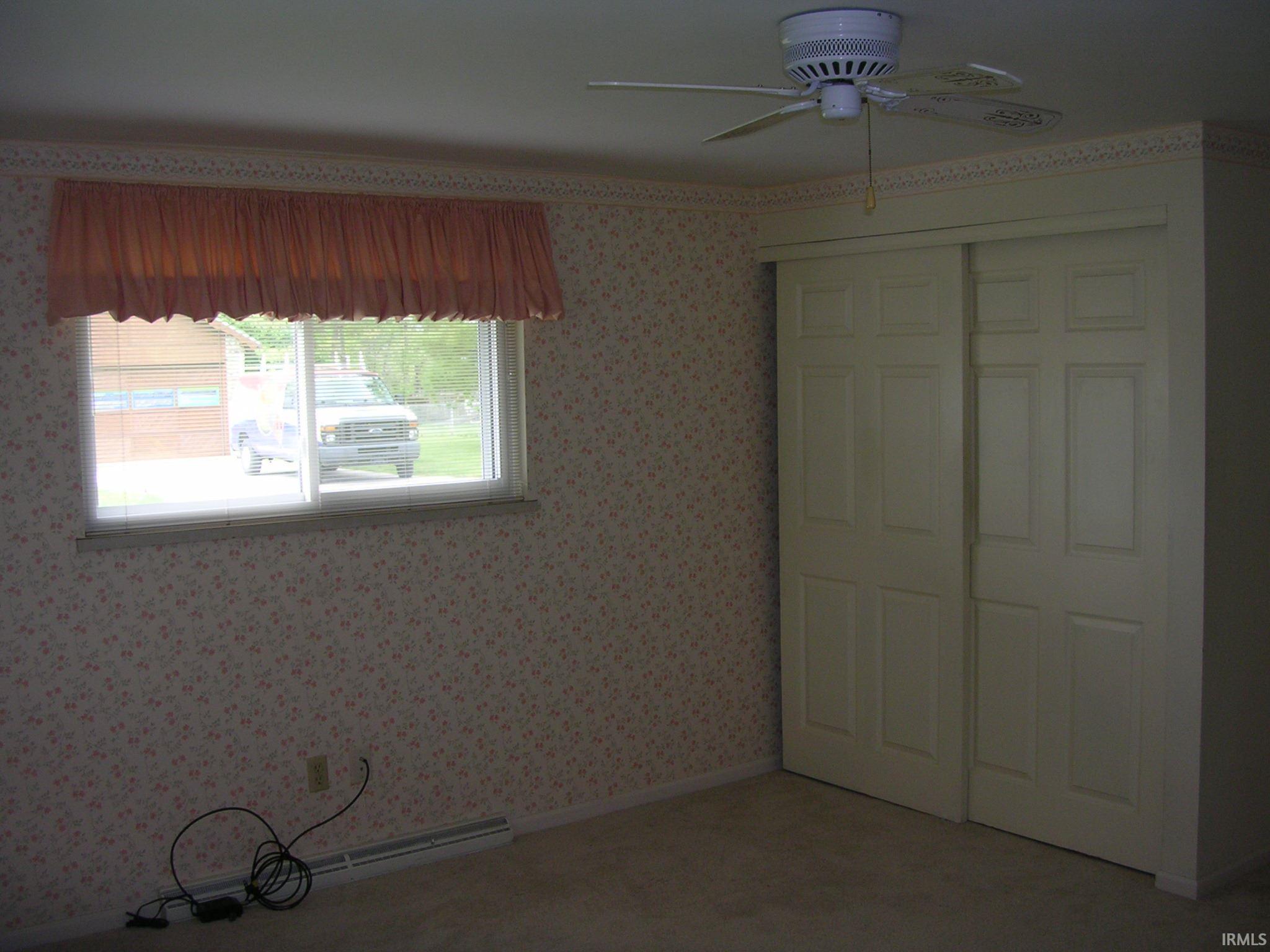 8136 East Cherokee Road Syracuse, IN 46567 - Photo 12 of 14 Gallery Image 12