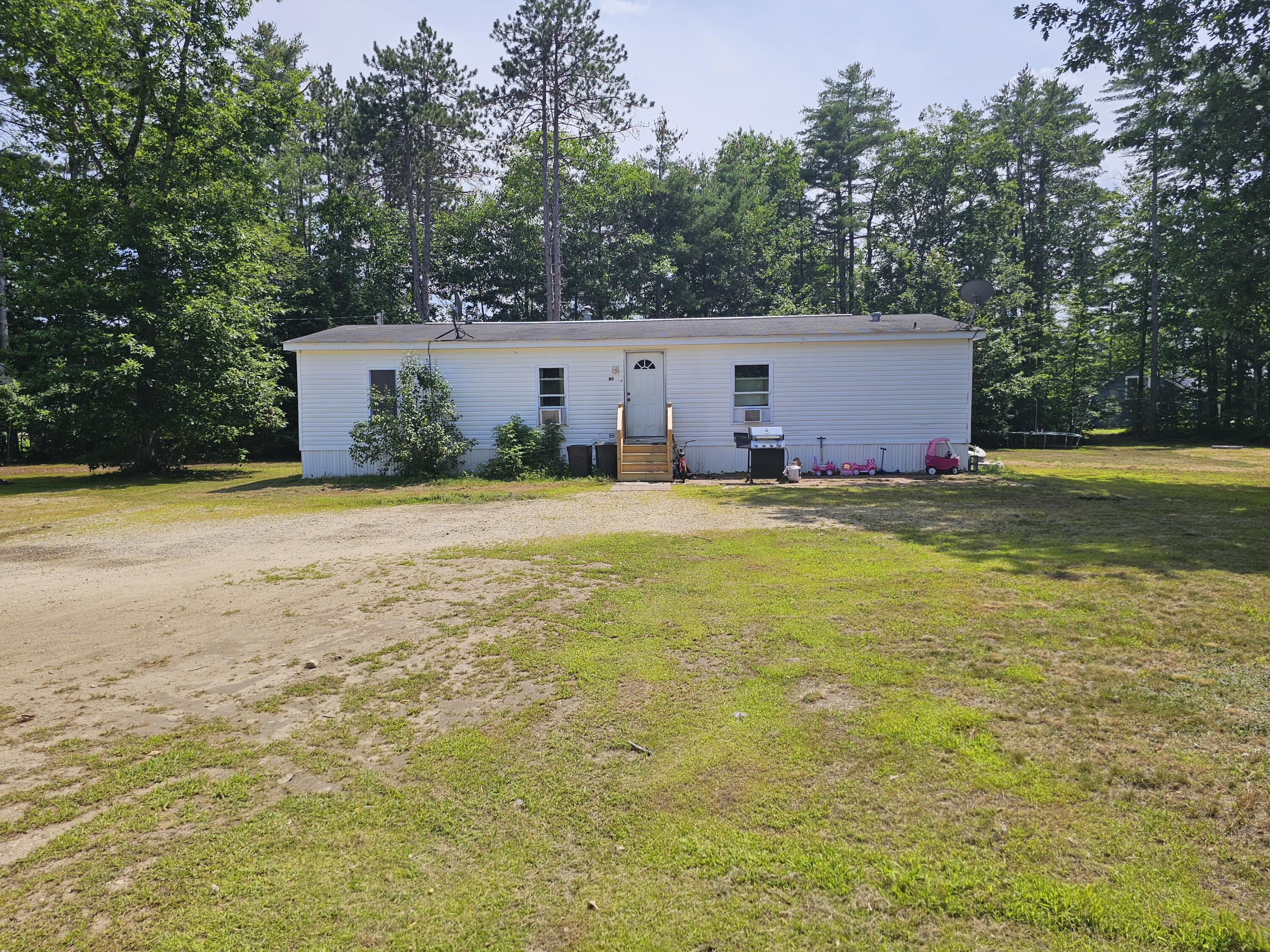 40 Clover Lane Paris, ME 04281 - Photo 1 of 29 20230724_134755