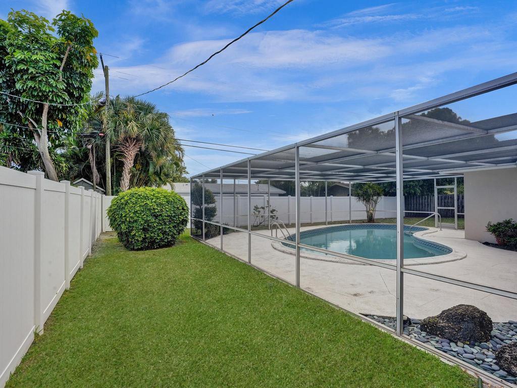 998 Southwest 5th Street Boca Raton, FL 33486 - Photo 52 of 55 DSC08075