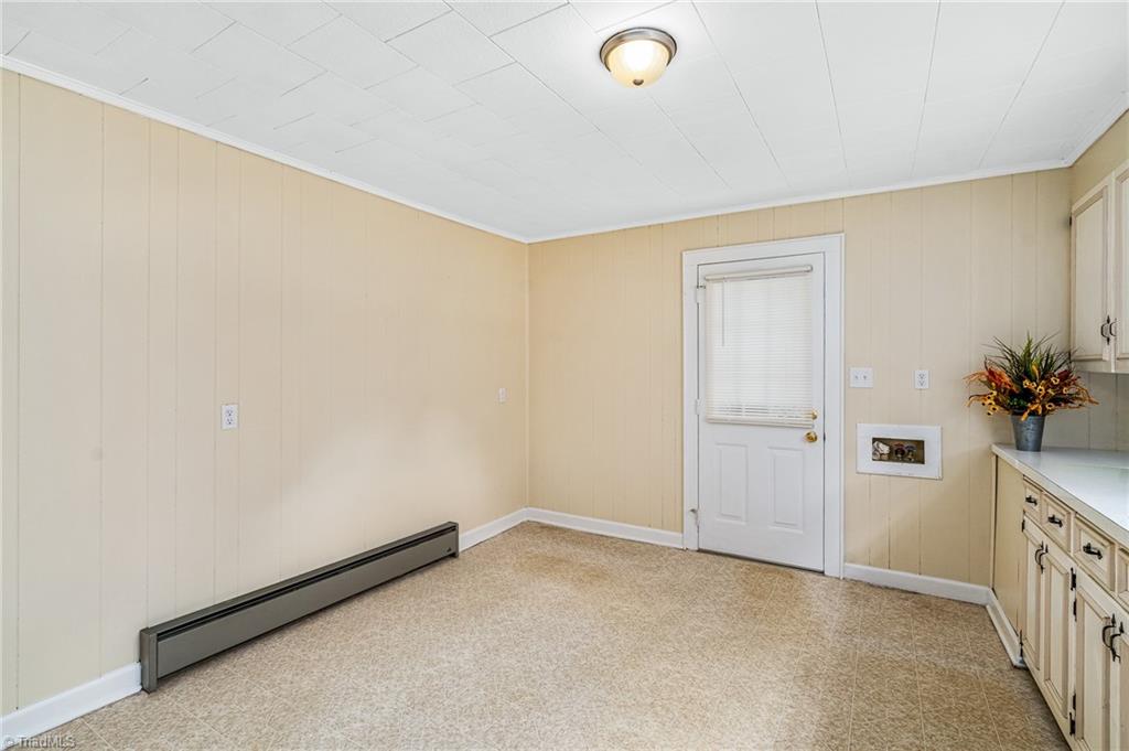 225 Lake Road Thomasville, NC 27360 - Photo 16 of 24 Gallery Image 16
