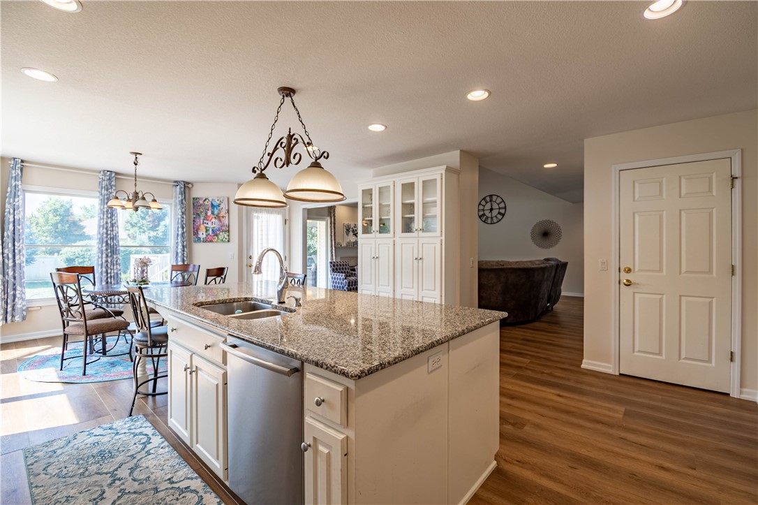 1117 Wedgewood Court Decatur, IL 62526 - Photo 7 of 34 Gallery Image 7