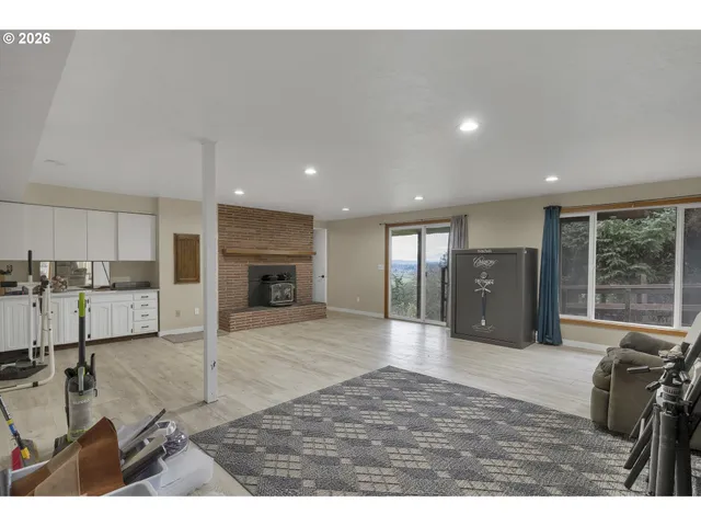 $875,000 | 33844 Sunnyview Drive Northeast, Albany, OR 97322