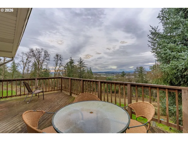 $875,000 | 33844 Sunnyview Drive Northeast, Albany, OR 97322
