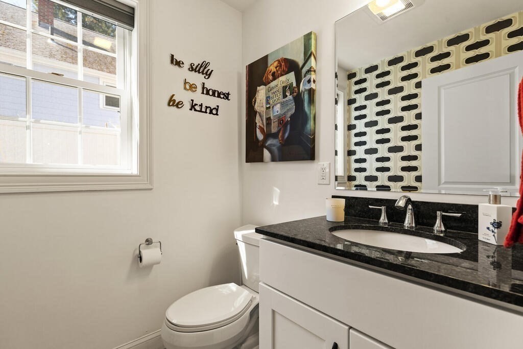 91 Hibbert Street, Unit 91 Arlington, MA 02476 - Photo 19 of 31