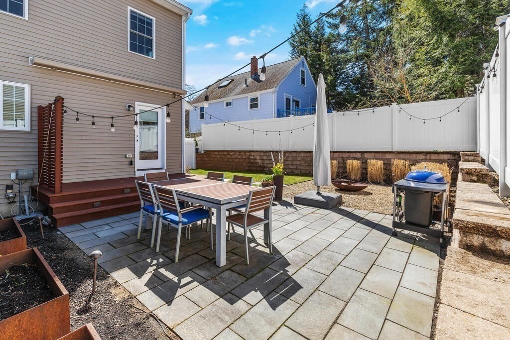 91 Hibbert Street, Unit 91 Arlington, MA 02476 - Photo 29 of 31