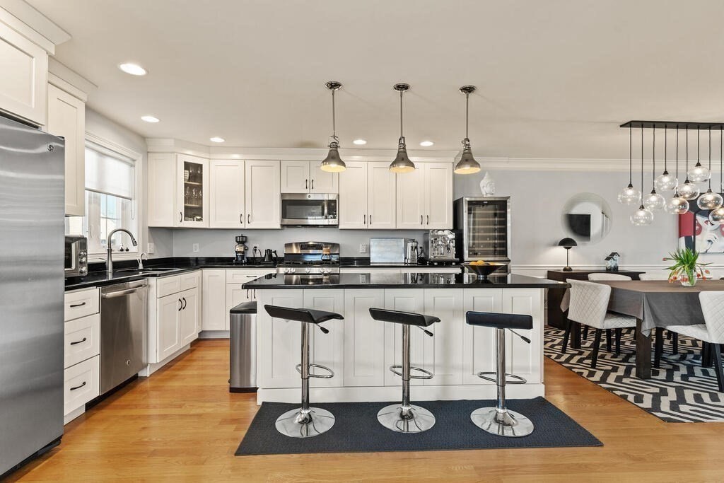 91 Hibbert Street, Unit 91 Arlington, MA 02476 - Photo 9 of 31