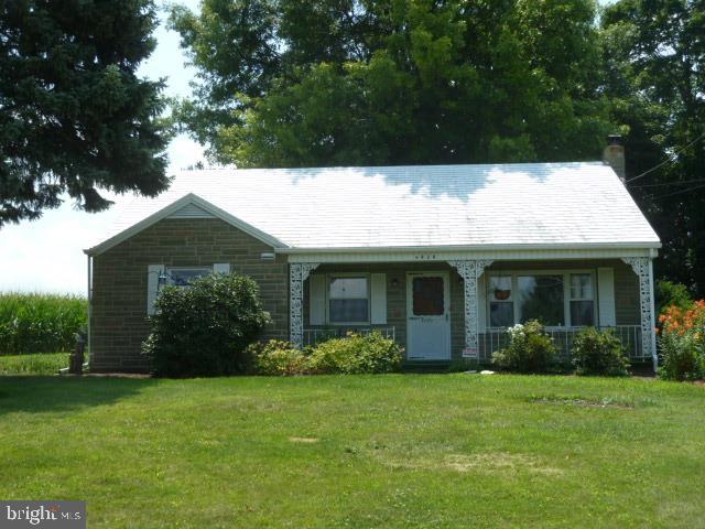 4828 Rippling Run Road Red Lion, PA 17356 - Photo 2 of 24