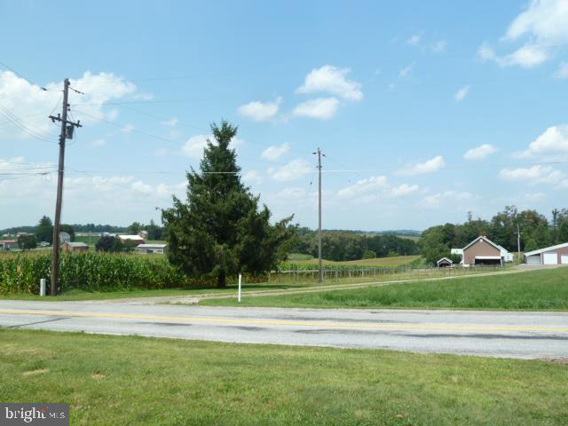 4828 Rippling Run Road Red Lion, PA 17356 - Photo 4 of 24