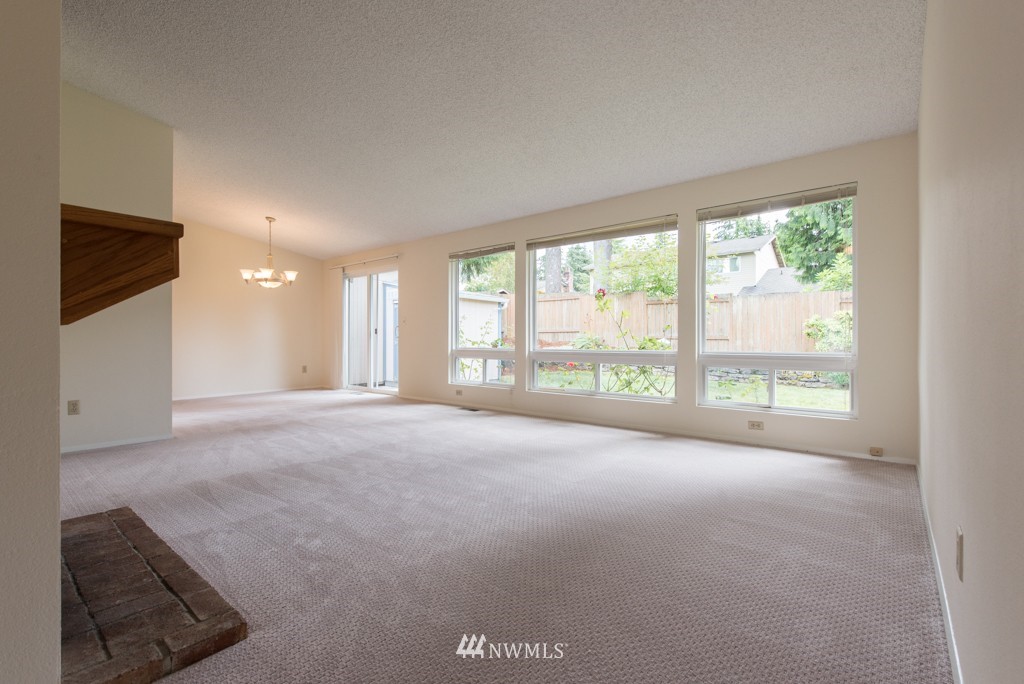 10935 Southeast 182nd Street Renton, WA 98055 - Photo 4 of 19