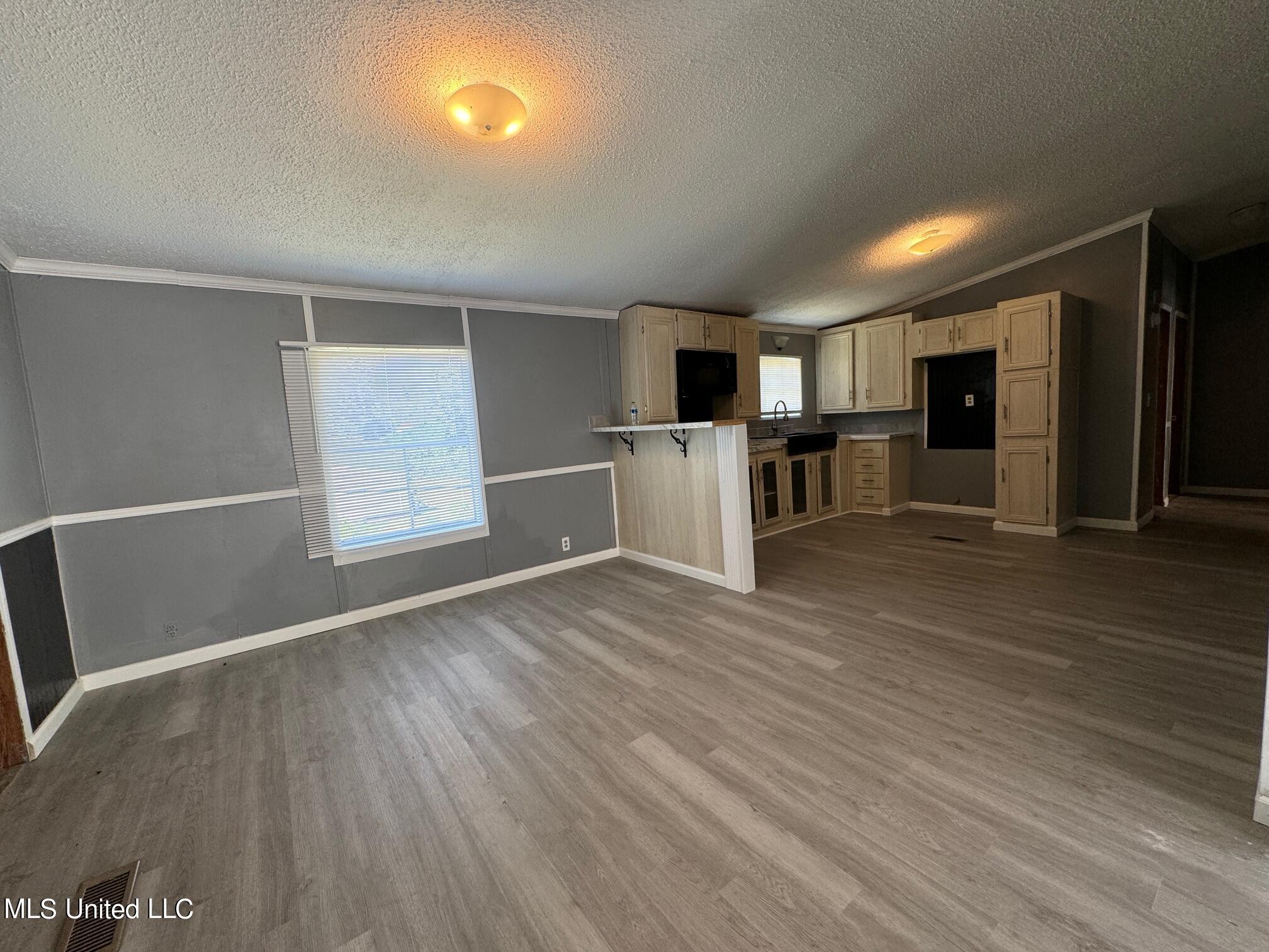 114 Pepper Ridge Road Vicksburg, MS 39180 - Photo 2 of 13 IMG_7580