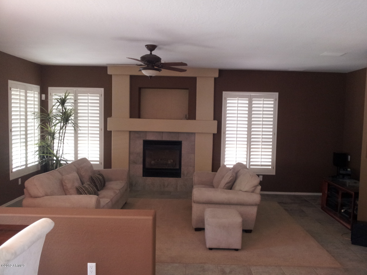 4424 East Kirkland Road Phoenix, AZ 85050 - Photo 3 of 7 Family Room