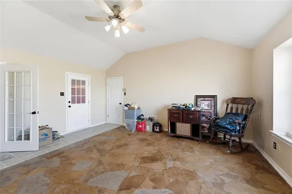 $800,000 | 14529 County Road 511, Venus, TX 76084