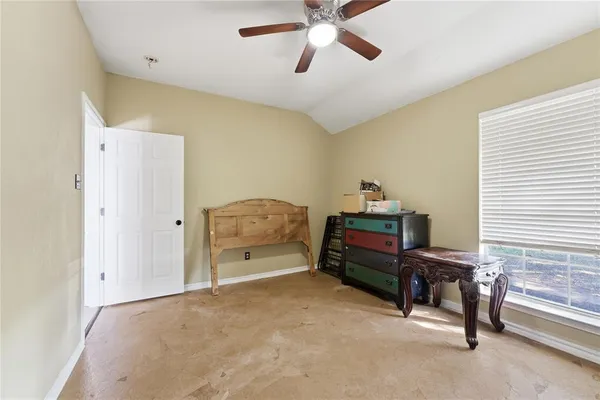 $800,000 | 14529 County Road 511, Venus, TX 76084