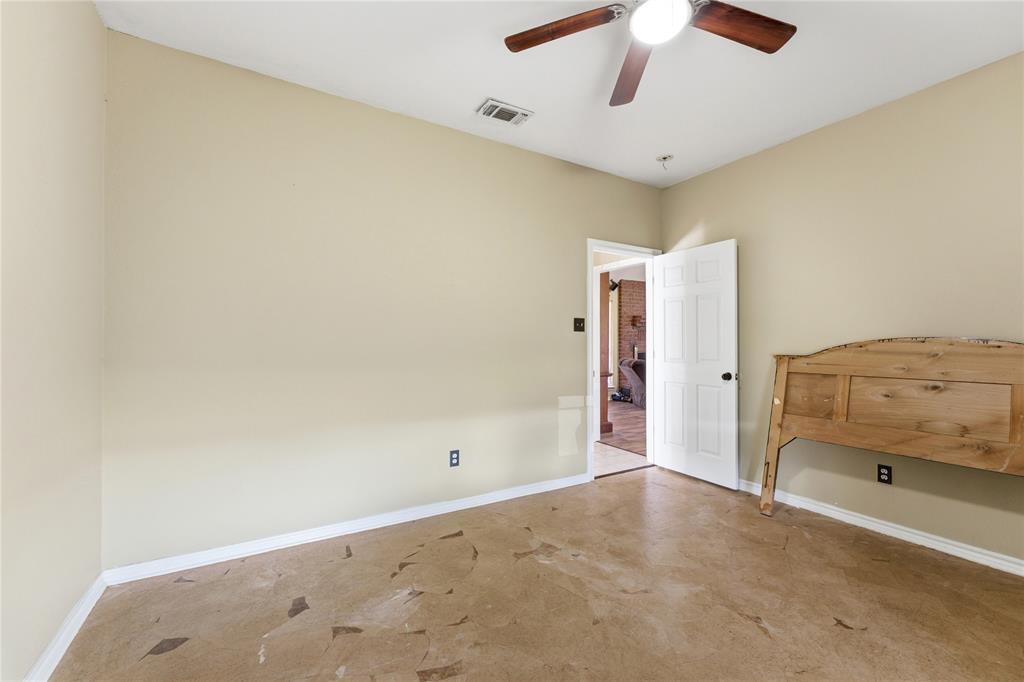 14529 County Road 511 Venus, TX 76084 - Photo 27 of 33 Unfurnished bedroom with baseboards and a ceiling fan