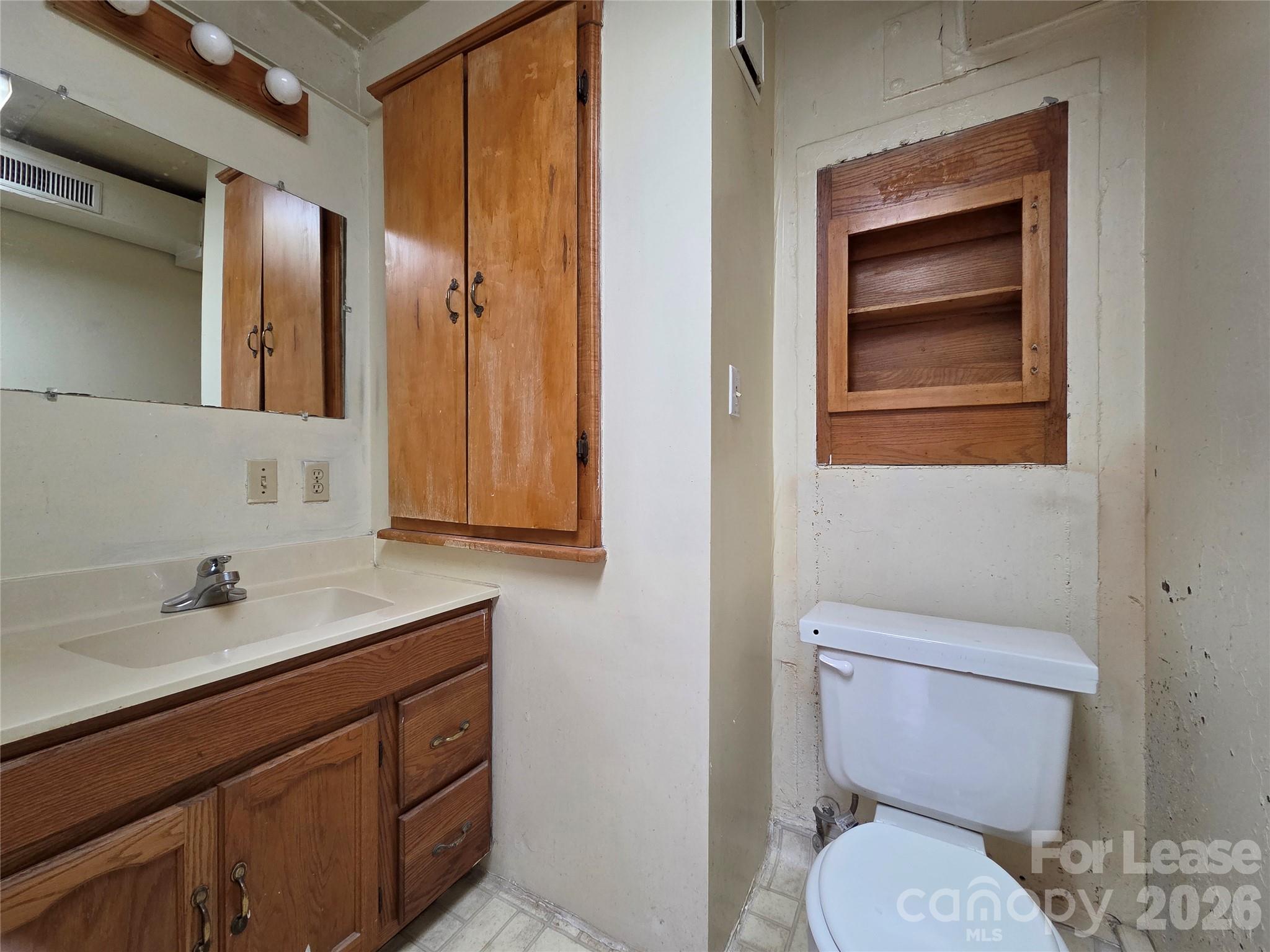 203 West Liberty Street, Unit 2W York, SC 29745 - Photo 8 of 16