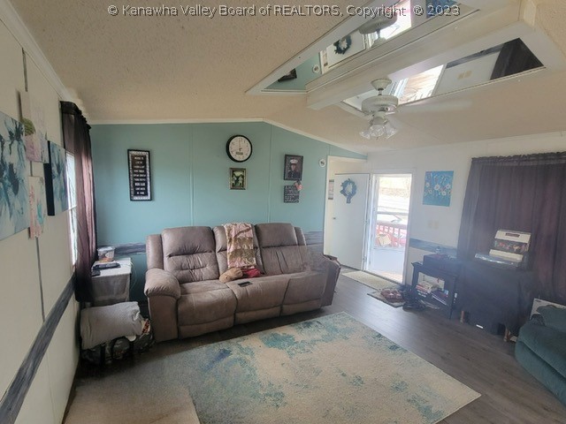 2600 Dry Ridge Road Milton, WV 25541 - Photo 8 of 20 Gallery Image 8