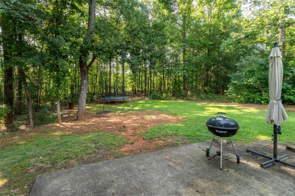 1537 Cardinal Lane Winder, GA 30680 - Photo 8 of 29