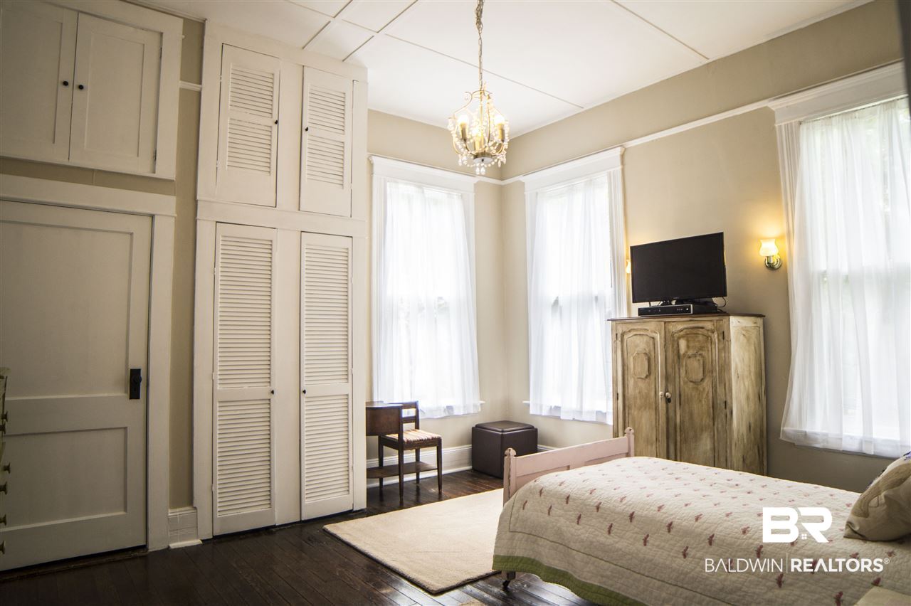 134 Margaret Street Mobile, AL 36607 - Photo 28 of 41